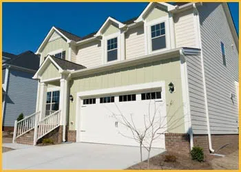 Community Garage Door Repair Service Milwaukee, WI 262-299-0092 Community Garage Door Repair Service Milwaukee, WI 262-299-0092 - cont-garage-door-10-48m